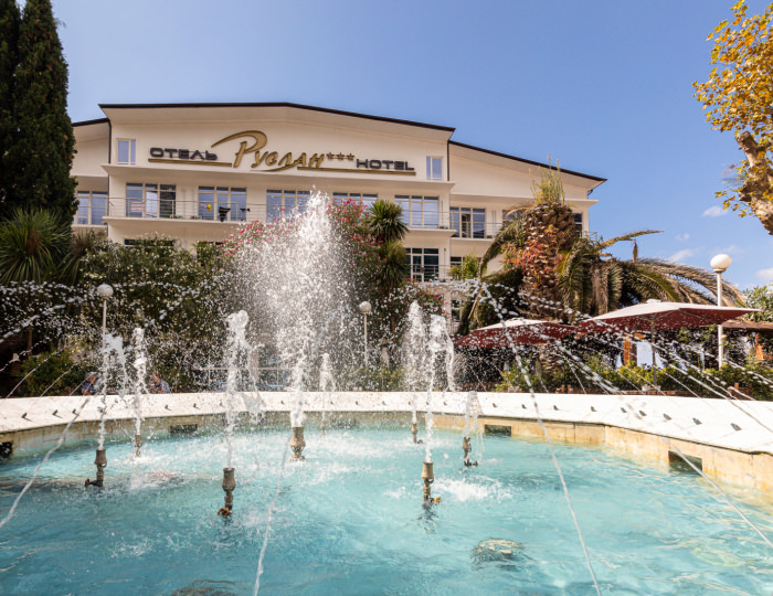 Внешний вид и территория - Гостиница «Руслан»